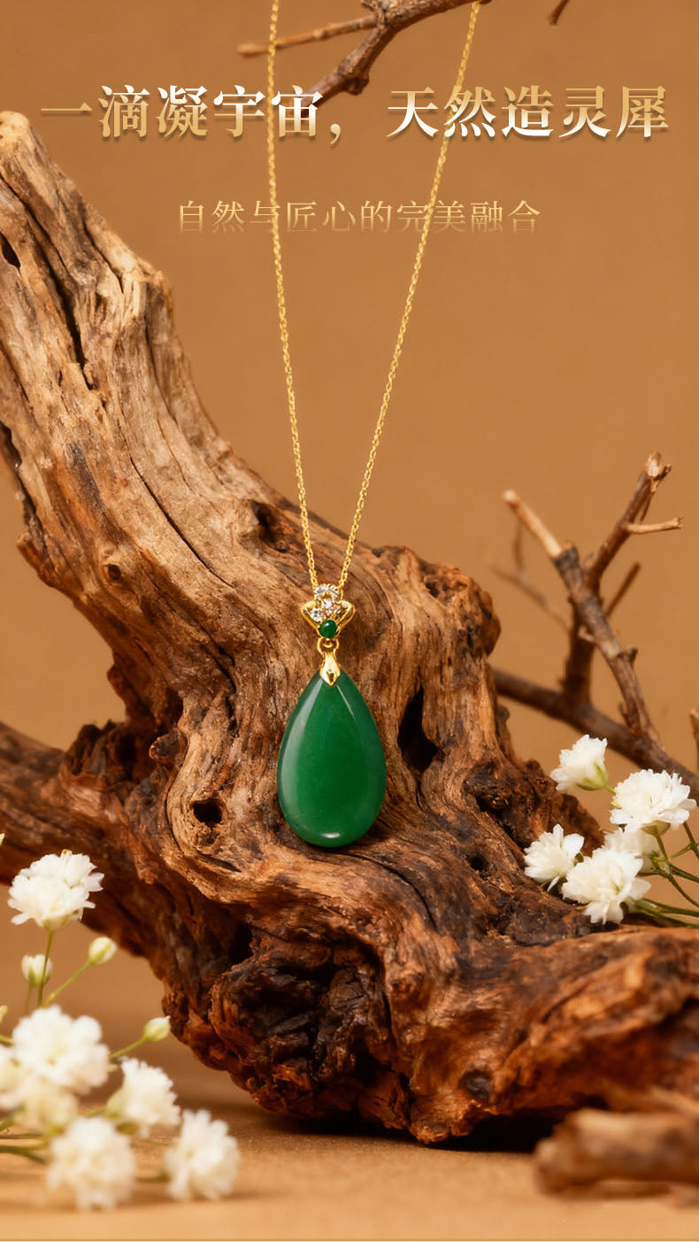 Copper inlaid green agate pendant with no worries tablet